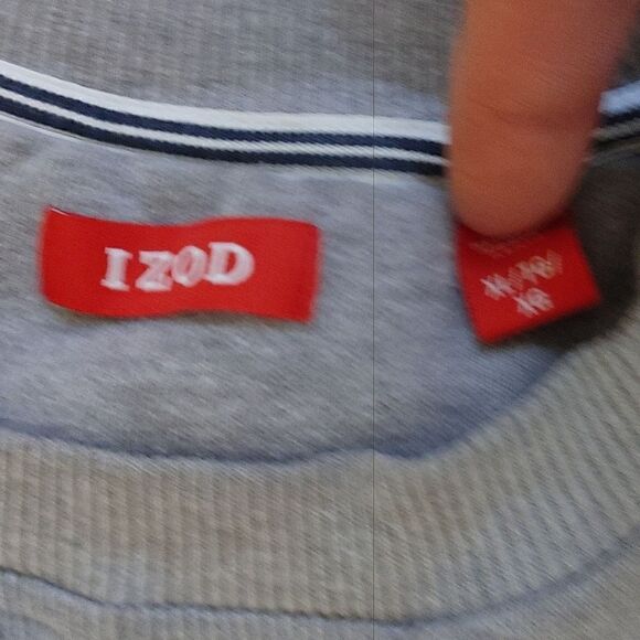 Men's XL Izod Sweater  - Picture 2 of 3